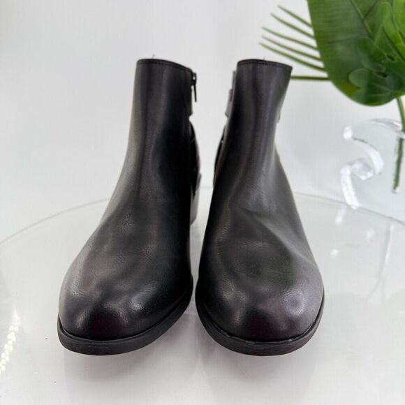 Born BOC Women's Lydia Boot Size 12 Low Block Heel Bootie Black Vegan - Picture 4 of 12